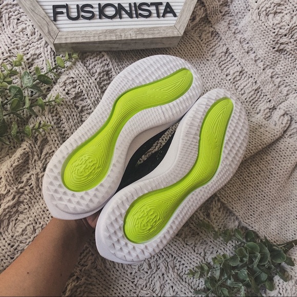 NWT 🍭 Rare Nike Future Speed Black 6.5Y/8W - Picture 7 of 7